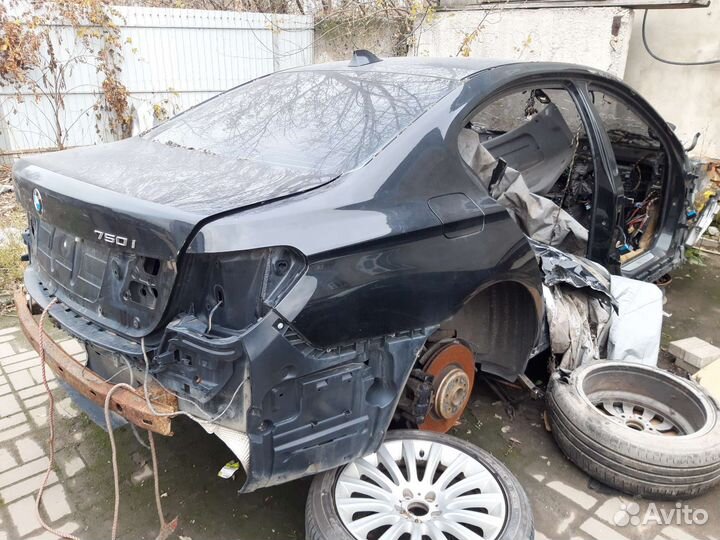 Запчасти на BMW 750 F01/F02