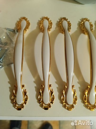 Мебельные ручки