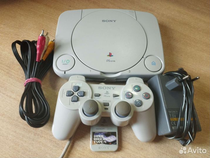 Sony PlayStation One, читает идеально