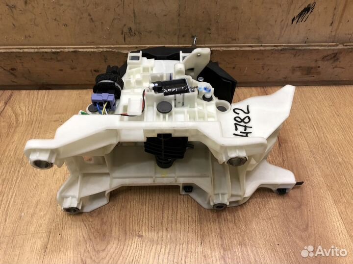 Кулиса Кпп Mitsubishi Asx 2010+