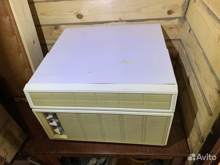 Продам оконный бытовой кондиционер бк-2300