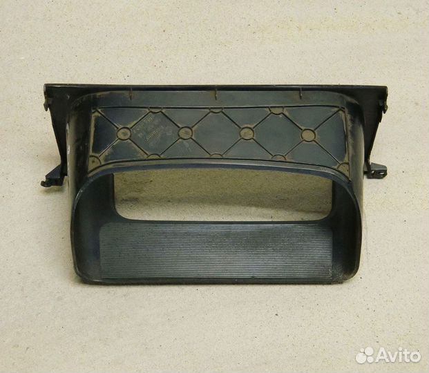 Рамка приборной панели VW Golf 3