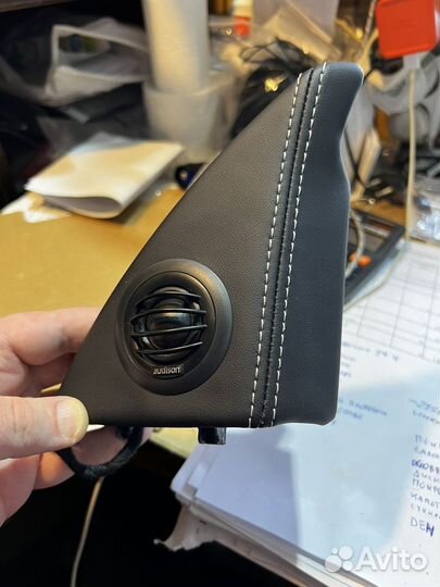 Уголки зеркал на ладу весту под твитэр