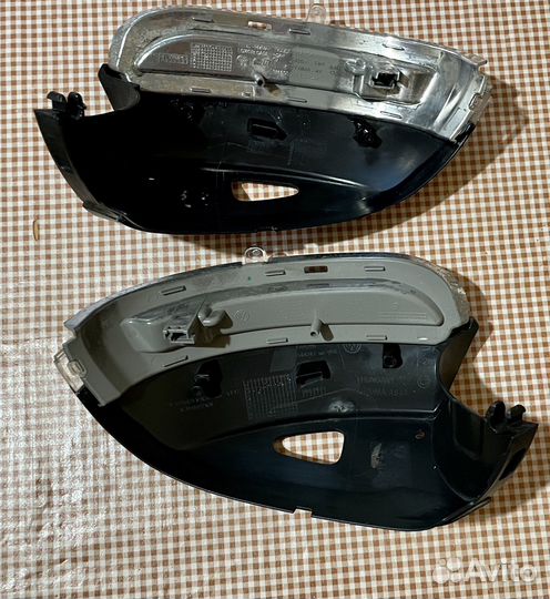 Повторитель поворотника jetta 6, passat B7, CC