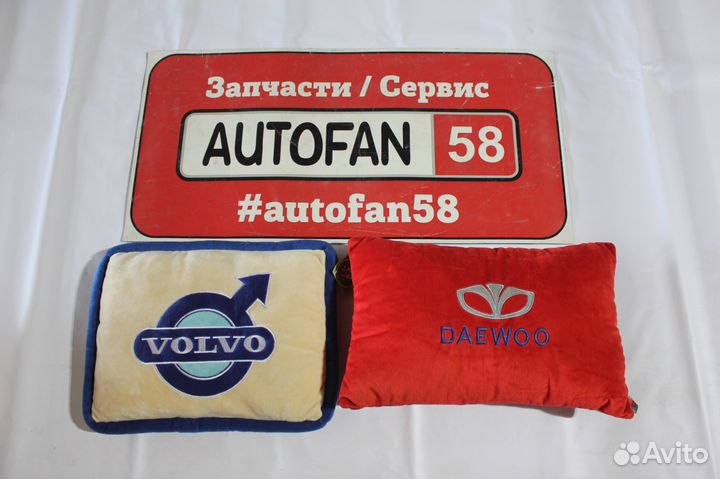 Подушки с логотипом BMW / Renault / Honda