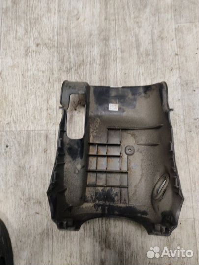 Кожух рулевой колонки Hyundai Solaris седан G4FC