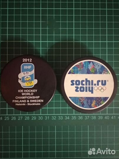 Шайба хоккейная сувенирная