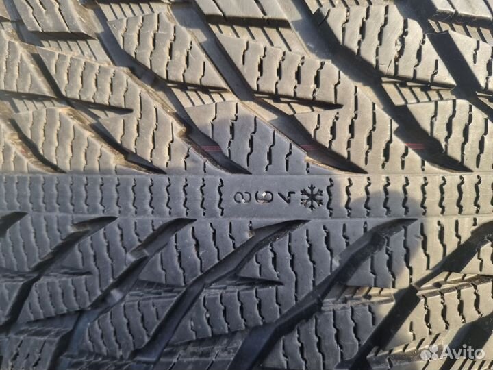 Nokian Tyres Hakkapeliitta R3 SUV 255/45 R20 105