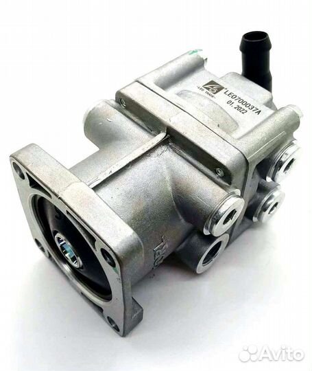 Кран главный тормозной howo (LEO Trade) LEO700037A