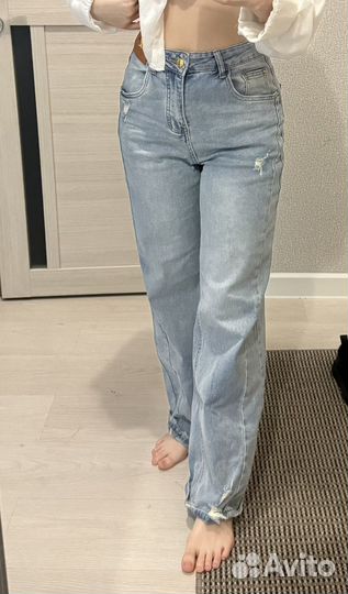 Джинсы