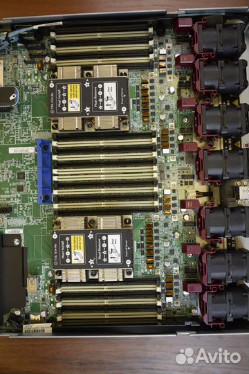 Сервер HP ProLiant DL360 Gen10 8SFF 2*800w