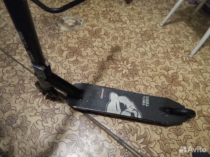 Самокат трюковой tech team comrade neo