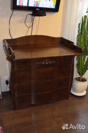 Кровать детская с комодом