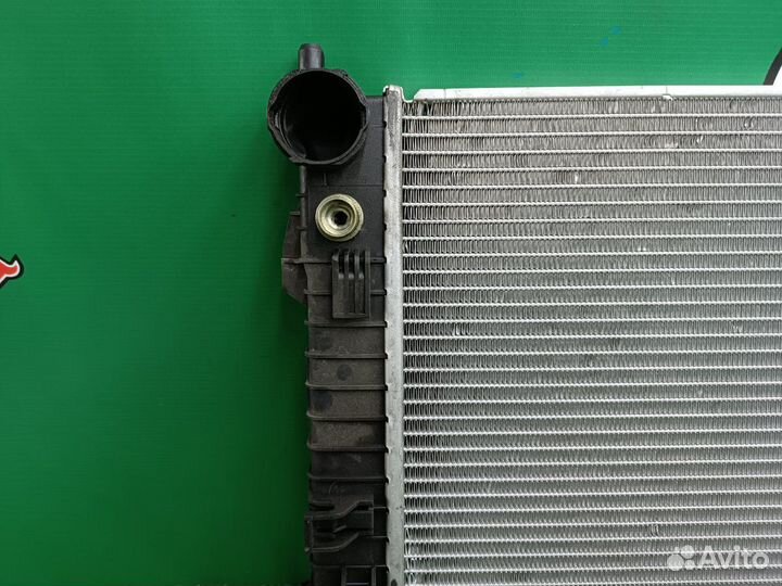 Радиатор охлаждения Mercedes-Benz Clk W209