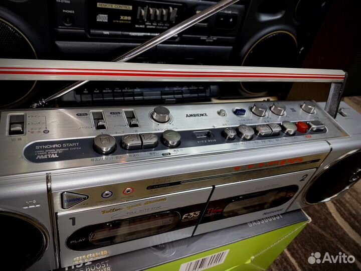 Кассетный магнитофон National F33