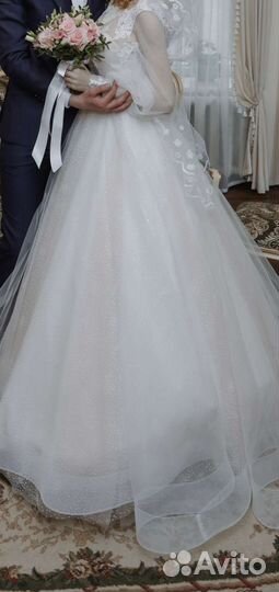 Свадебное платье 42 44 новое