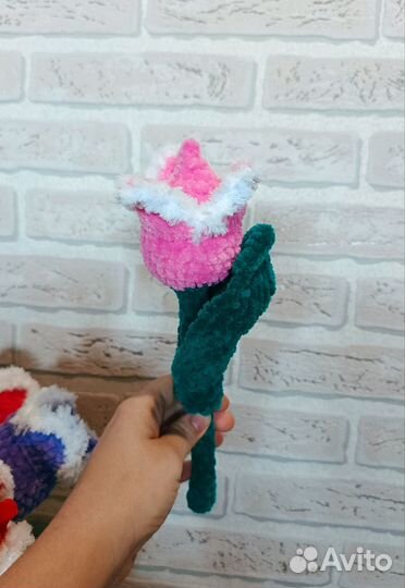 Вязаные цветы тюльпаны