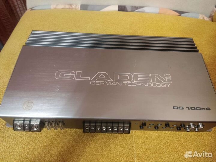 Автоусилитель Gladen RS100c4