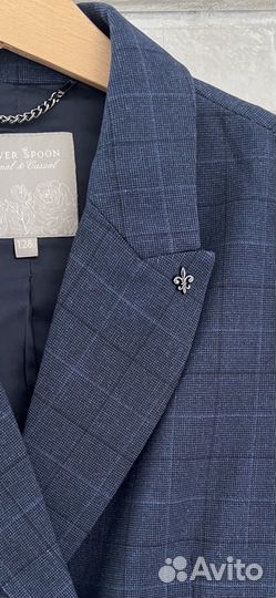 Пиджак без рукавов.(жилет) Р 134-140 Silver Spoon