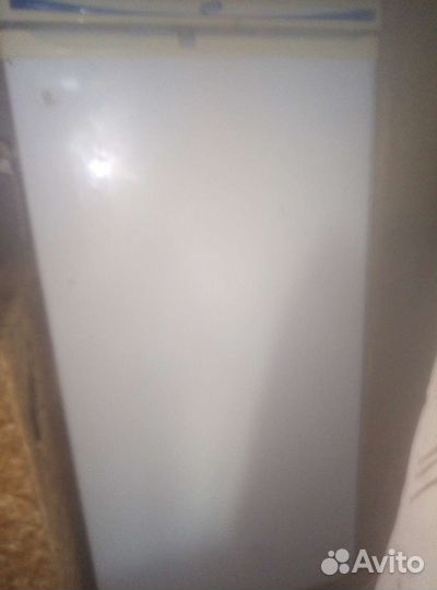 Продам холодильник рабочий