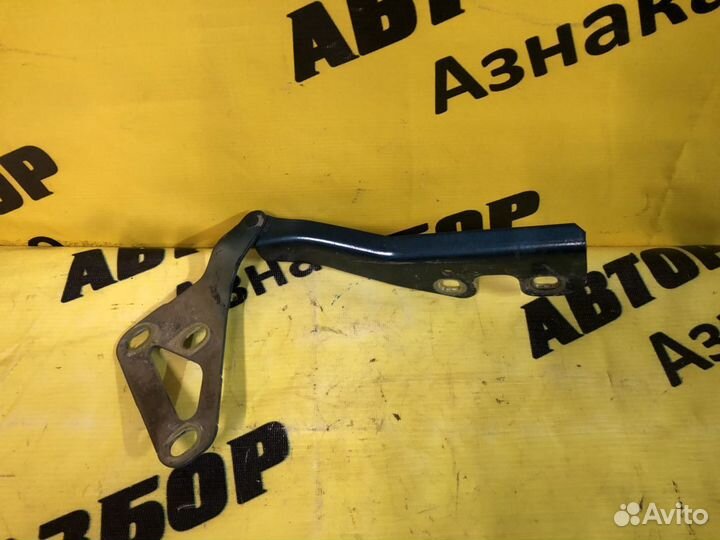 Петля капота Opel Astra H GTC