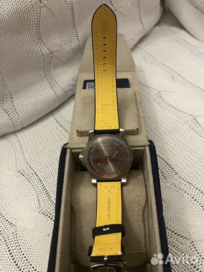 Часы breitling avenger 43-новые