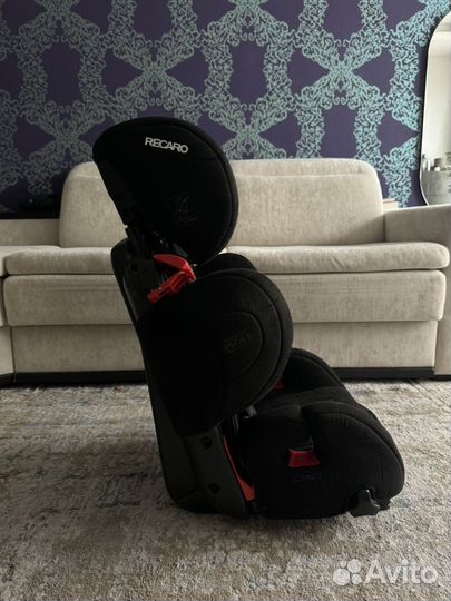 Автокресло Recaro Young Sport Hero Black