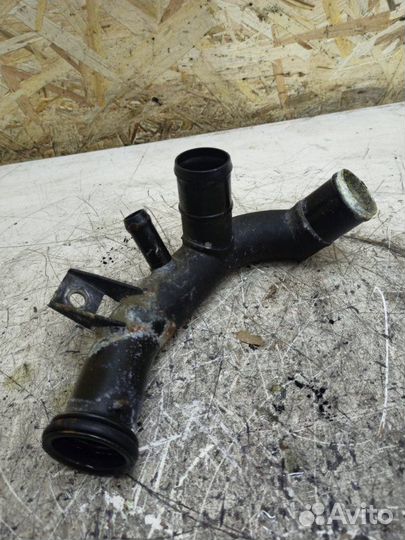 Патрубок системы охлаждения двигателя Hyundai