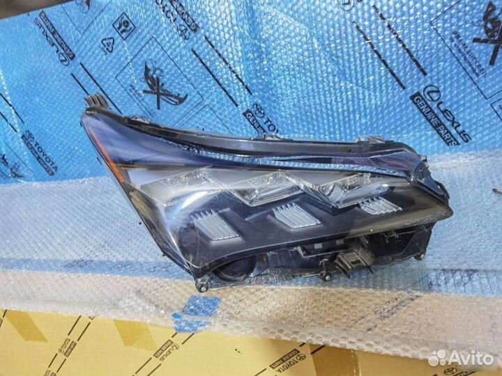 Фара правая Lexus Nx