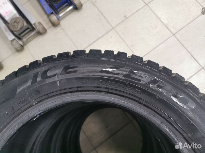 Pirelli Ice Zero 205/55 R16 94T