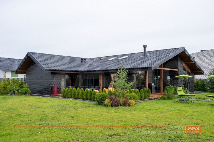 Дом 312 м² на участке 15 сот.