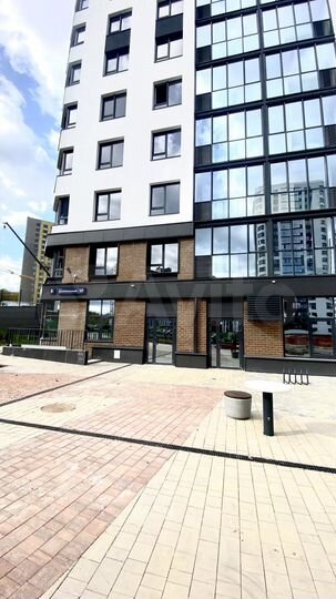 Торговая площадь, 93 м²