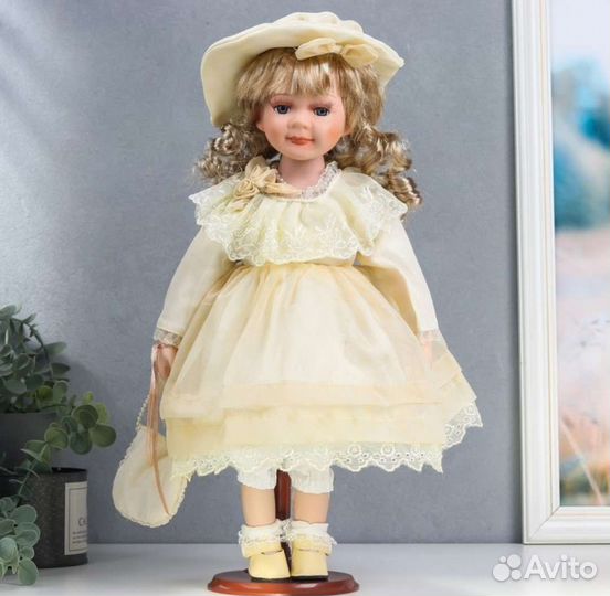 Коллекционная кукла керамика, 30 см. (Новая)
