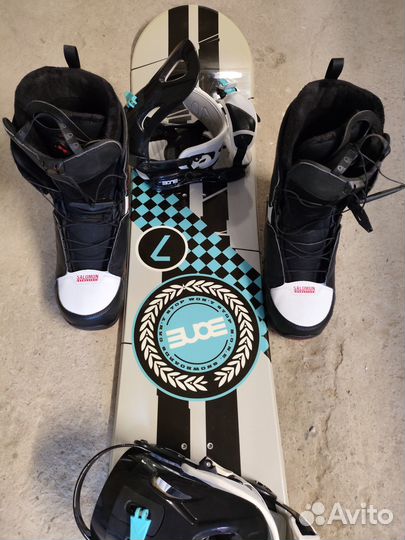 Продам сноуборд