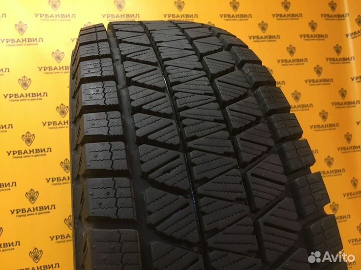 Bridgestone Blizzak DM-V3 225/70 R16 103S