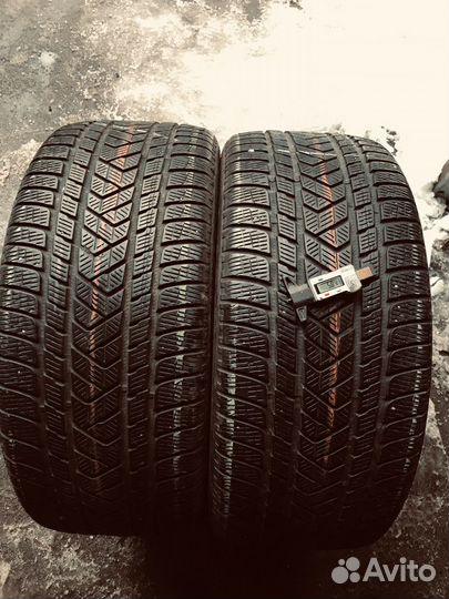 Pirelli Scorpion Winter 275/40 R21 и 305/35 R21