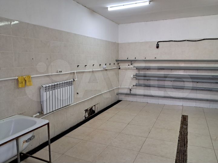 Производство, 70 м²