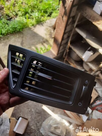 Воздуховод левый