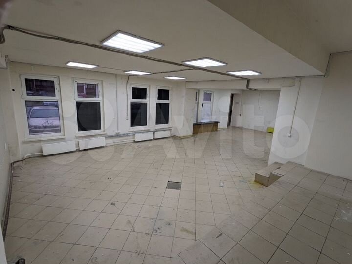 Свободного назначения, 136.5 м²