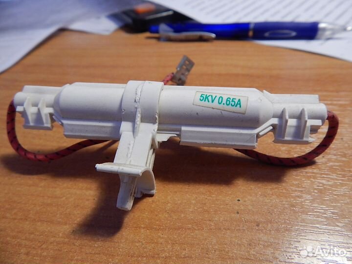 Продам высоковольтный предохранитель для свч печки