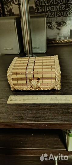 Шкатулка для украшений