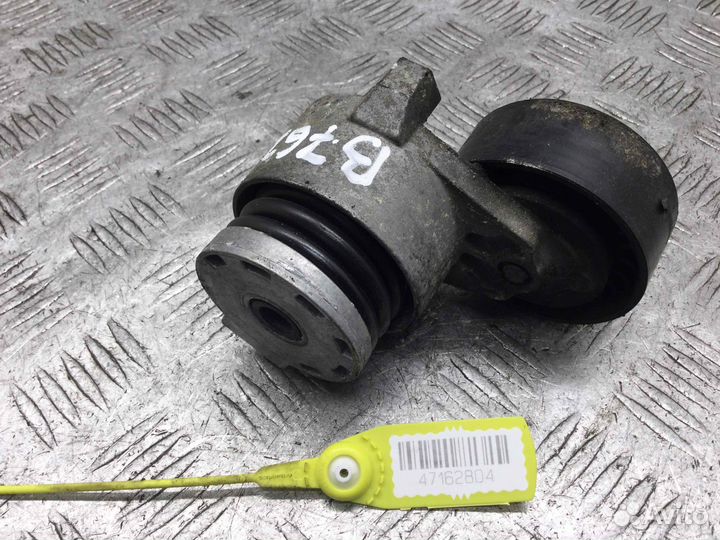 Натяжитель ремня генератора Renault Scenic K4m976