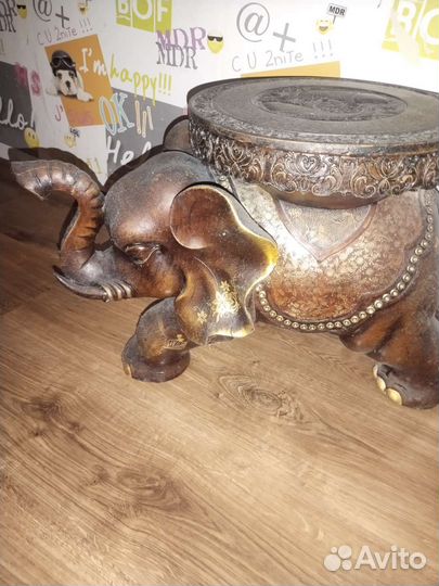 Столик слон