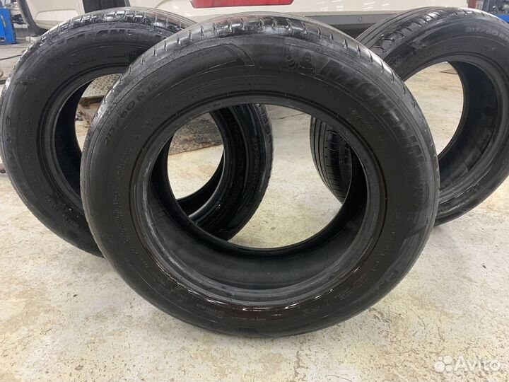 Michelin Primacy 3 215/60 R16