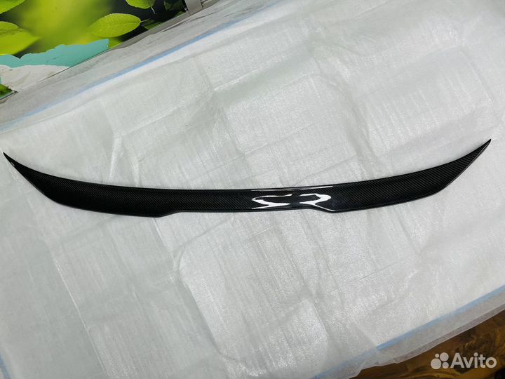 Спойлер BMW G30 стиль DA карбон