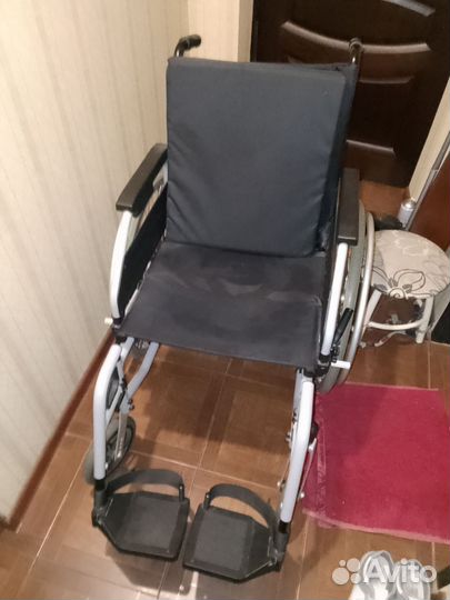 Инвалидная коляска складная бу