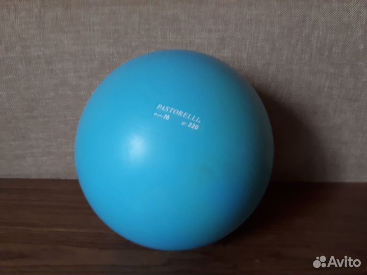 Мяч для художественной гимнастики Pastorelli 16