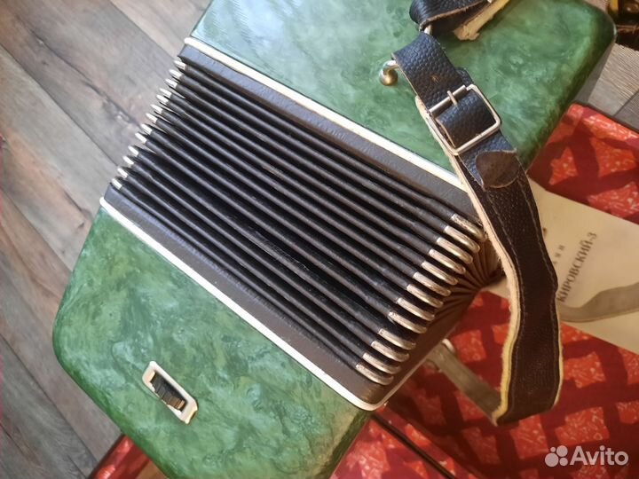 Баян кировский 3