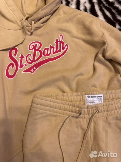 Спортивный костюм женский