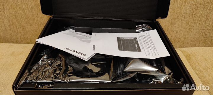 Продаю матер. плату gigabyte Z590 Aorus Elite Ex